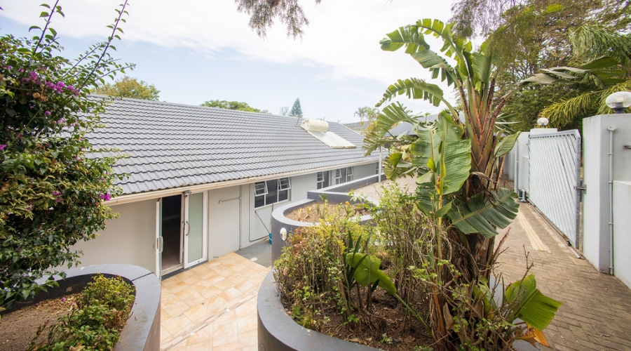 4 Bedroom Property for Sale in Nahoon Valley Park Eastern Cape